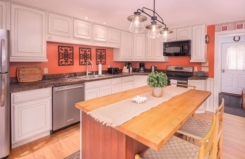 Stowe Chalet De Esquí | ¡NUEVO LISTADO! Chalet de esquí clásico de Stowe