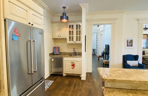 Oxford Casa | Casa de pueblo clásica a pasos de la plaza