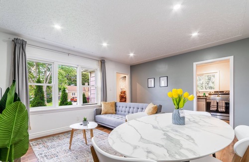 Argyle Casa | 🌱Clean 3 bdrm 🌱 1GBPS wifi 🌱 2 workstations