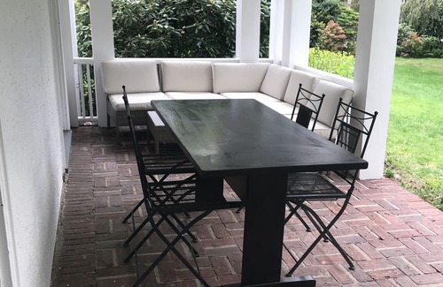 White Plains Casa | Clean and spacious home