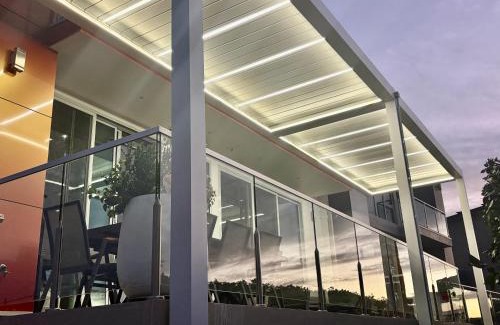 Mildura Villa | Clearview Waters - 4 King bedrooms 3 bathrooms water views