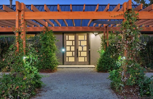 Walla Walla Casa | Cleo`s Suite - Walk to Caprio Cellars