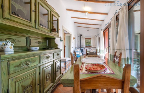 Alghero Villa | ClickSardegna Villa Rujia with lush garden and exclusive pool 5 min. from sea