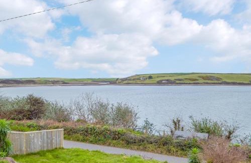 St Brides Casa | Cliff Cottage - Uk43207