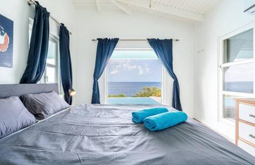 Kralendijk Villa | Cliff Cottage- Vacation villa with breath taking sea view