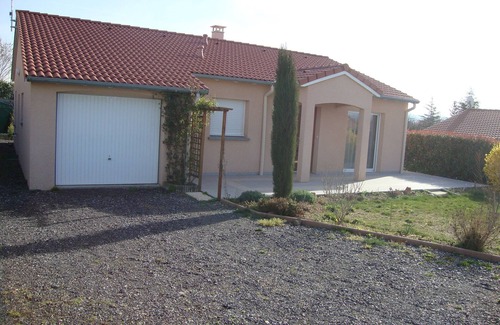 Charbonnier-les-Mines Casa | Bonita casa en un gran terreno cerrado en una pequeña subdivisión muy muy tranquila ...