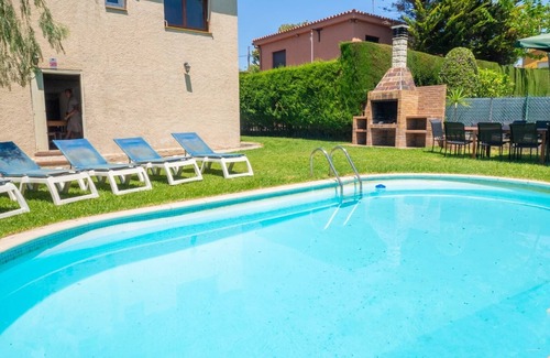 Calafell Villa | Club Villamar - Bonita villa y amplia en zona muy tranquila. Esta muy próxima a todos los servici...