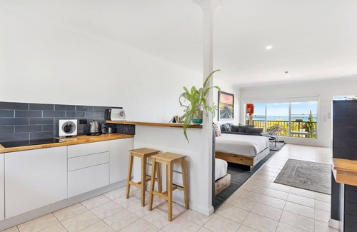 Port Noarlunga South Hotel | COAST motel and apartments