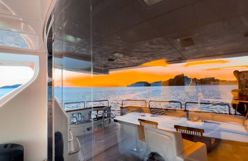Playa Flamingo Alquiler De Eote | Coastal Elegance: Luxury Yacht in Playa Flamingo