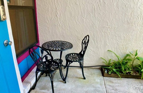 North Beach Casa | Coastal Garden Retreat: Close to beaches!