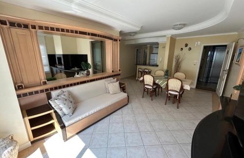 Ingleses Sul Apartamento | Cobertura aparthotel frente ao mar