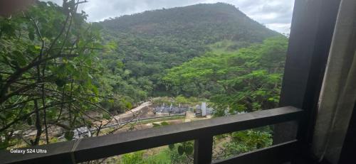 Araras Apartamento | Cobertura Vilarejo das Cachoeiras com linda vista!