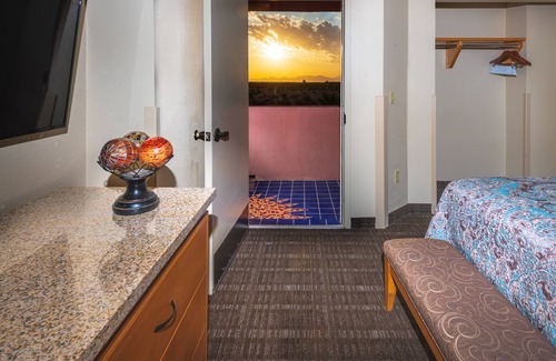 Somerton Hotel | Cocopah Resort And Conference Center