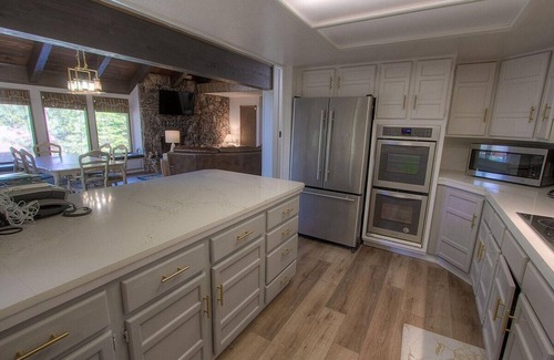 South Lake Tahoe Casa | Cold Montgomery Creek 4 Bedroom Home by RedAwning