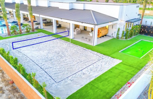 Indio Casa | Cold Plunge,Sauna,Waterslide,Pickleball,Volleyball,mini golf, EV