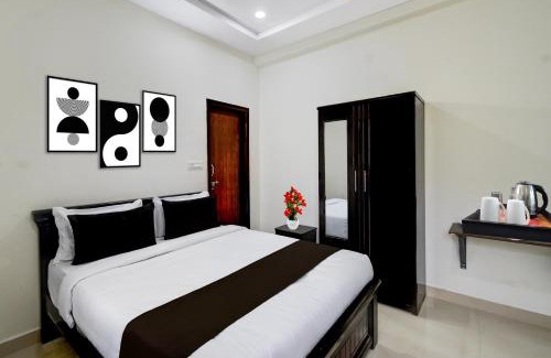 Ibrahimpatan Hotel | Collection O Adibatla X Road, Near TCS, Wonderla Road