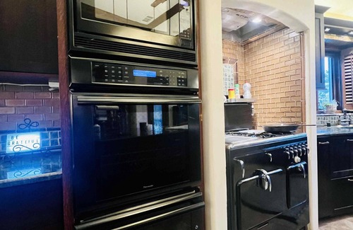 Ruidoso Casa | Colorful & Unique Ruidoso Home in Midtown