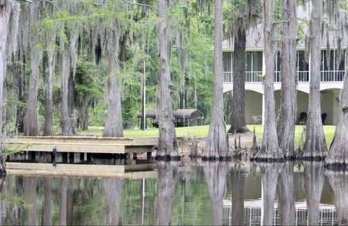 Karnack Casa | Come enjoy the best that Caddo Lake has to offer!
