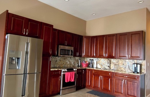 Kahala Casa | ¡Ven y experimenta la calma y la serenidad con el canto de los pájaros!