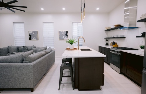 Tulane - Gravier Apartamento | Come See all What New Orleans has to offer Work and Play! near French quarters
