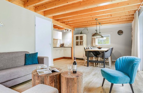 Witteveen Casa | Comfort 6-person bungalow in the holiday park Landal Orveltermarke