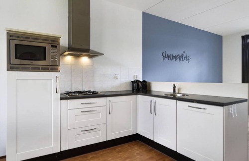 Anjum Casa | Comfort 6-person residence in the holiday park Landal Esonstad