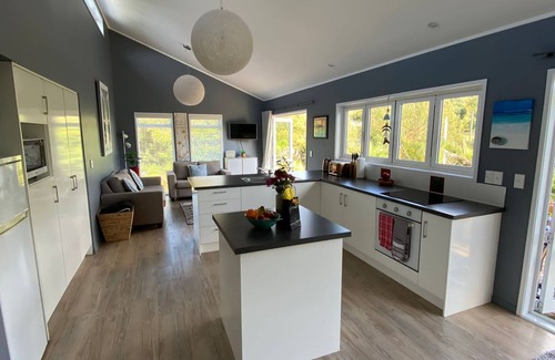 Snells Beach Casa | Kawau Bay Beach House