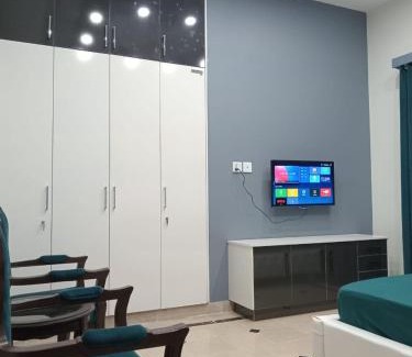 Gujrat Casa | COMFORT HOME