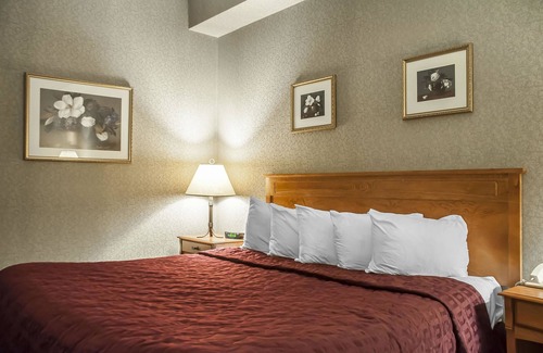 Niagara Falls Hotel | Comfort Inn Lundys Lane