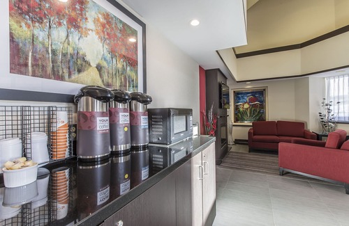 Moncton Hotel | Comfort Inn Magnetic Hill