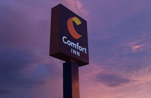 Marion Hotel | Comfort Inn near Downtown & Blue Ridge PKWY