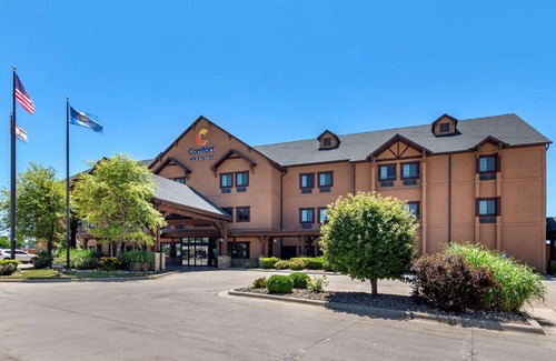Chillicothe Hotel | Comfort Inn & Suites Chillicothe