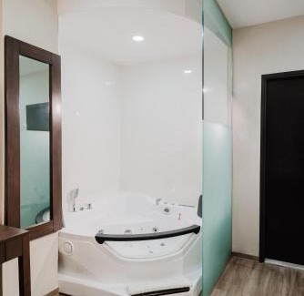 Scarborough Hotel | Comfort Inn & Suites Tobago