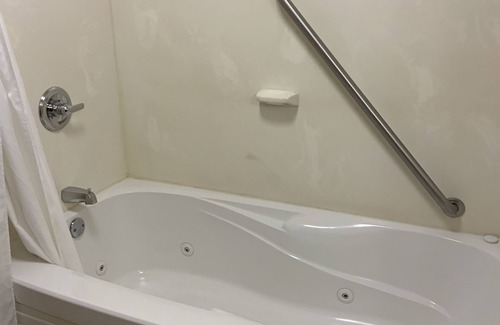 Beckett Ridge Hotel | Comfort Inn & Suites West Chester - North Cincinnati