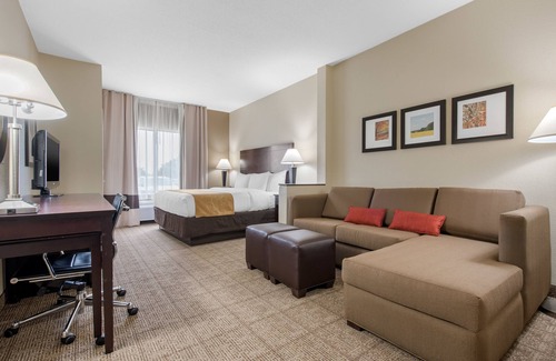 Lafayette Hotel | Comfort Suites Lafayette University Area