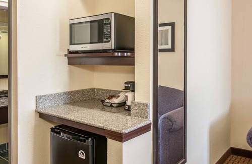 Marion Hotel | Comfort Suites