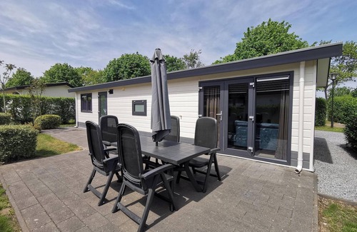 Egmond aan den Hoef Casa | Comfortable 4-person holiday home near the beach