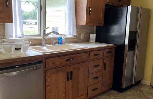 Logansport Casa | Comfortable 3 bedroom in nice quiet neighborhood.