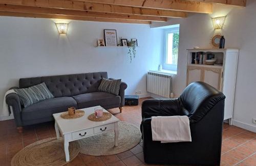 Ploudalmezeau Casa | Comfortable cottage close to the beach, Portsall, 2 canoes