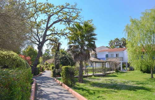 Les Hauts de Canet Apartamento | Estudio totalmente equipado en Malibu Village – Naturaleza y piscinas