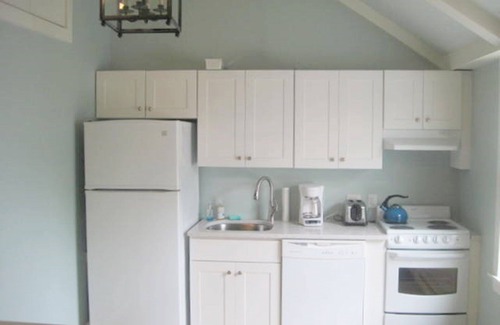 Easton's Point Casa | Cómoda casa y cabaña separada a poca distancia del agua