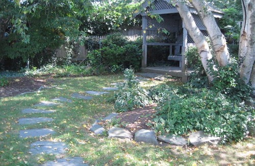 Easton's Point Casa | Cómoda casa y cabaña separada a poca distancia del agua