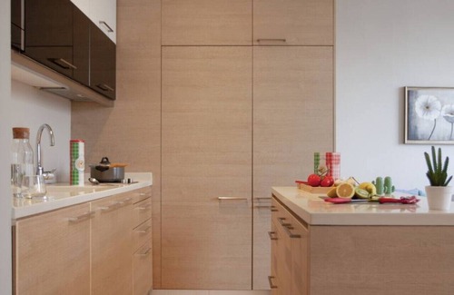 Gemmayzeh Apartamento | Comfy - 1BR Apt W Pool & Gym in Gemmayze