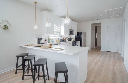 Downtown San Antonio Casa | Comfy and Happy Stays Near Riverwalk and Downtown