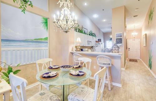 Flagler Beach Condominio | Community Pool: Coastal Escape in Flagler Beach