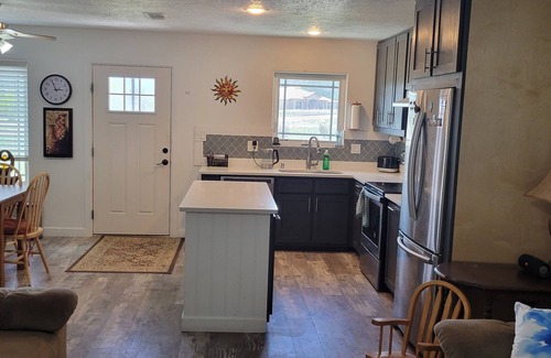 Zuzax Casa | Complete 2 Bedroom Casita in Sandia Park, NM. Close to Abq & Santa Fe.