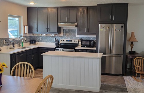 Zuzax Casa | Complete 2 Bedroom Casita in Sandia Park, NM. Close to Abq & Santa Fe.