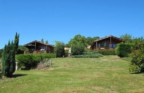 Terrasson-la-Villedieu Chalet De Esquí | Acondicionado y tranquila casa de campo con piscina climatizada, para 5 personas, 2 dormitorios