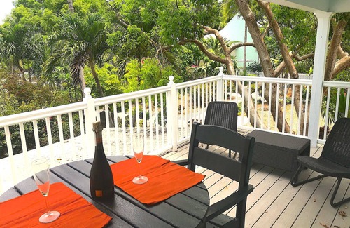Truman Annex Condominio | Condominio en el anexo Truman de Old Town Key West: piscina, bicicletas, aparcamiento gratuito y WiFi