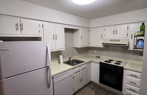 Foxfire Condominio | Condo with Golf, Pool and Tennis Courts. 10 min to Pinehurst.